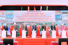 Khởi công Dự án đầu tư xây dựng đường cất hạ cánh số 2 Cảng hàng không Phù Cát