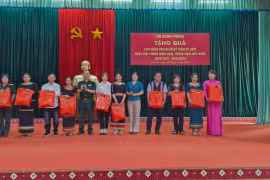 Công ty 72 khen thưởng 27 tập thể và cá nhân