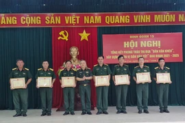 Binh đoàn 15 khen thưởng 18 tập thể, cá nhân