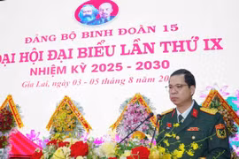 Đại tá Khuất Bá Cao tái đắc cử Bí thư Đảng ủy Binh đoàn 15 