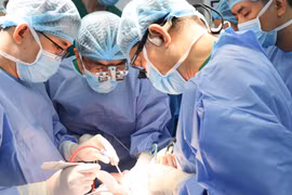 Ca ghép gan đặc biệt của Bệnh viện Nhi đồng 2