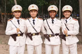 Gặp “chiến sĩ triệu view” Rơ Lan Hưng