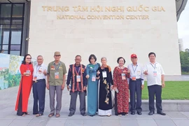 Hai tấm gương sáng từ lao tù đến đời thường