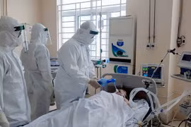 Bộ Y tế khuyến cáo người dân đến và về từ vùng có dịch chủ động phòng-chống Covid-19