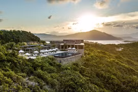 Một khách sạn ở Việt Nam vào top 50 tốt nhất thế giới