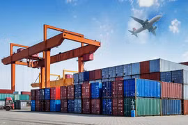 Kim ngạch xuất khẩu hàng hóa đạt hơn 140 tỷ USD trong 4 tháng đầu năm 2025