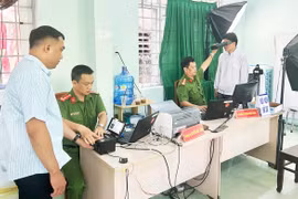 Cấp căn cước, VNeID: Đến tận nơi, giúp tận tay