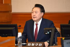 Tổng thống Hàn Quốc Yoon Suk-yeol thừa nhận điều động quân đội vì nghi ngờ gian lận bầu cử