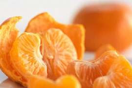 Lợi ích không ngờ của phần xơ trắng trong quả quýt không phải ai cũng biết