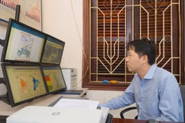 Lặng thầm “đong đếm” nắng mưa