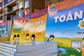 Để không độc quyền tri thức