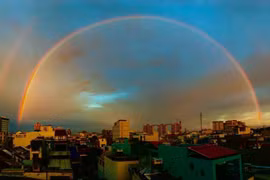 TP.HCM xuất hiện cầu vồng đôi chiều nay