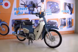 Bản độ ‘nhẹ’ Honda Super Cub 50 Final Edition giá trên 100 triệu đồng