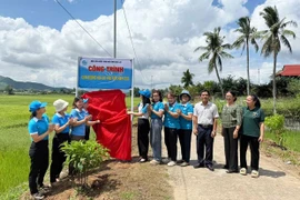 Phụ nữ Gia Lai hướng về ngày hội lớn.
