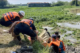 Tìm thấy thi thể 3 thanh niên bị nước hút vào cống ở Bến Tre