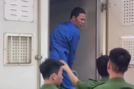 Vụ bán gà lôi trắng lãnh 6 năm tù: Kháng nghị hủy án, điều tra lại