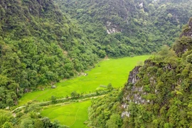  Lạc bước tới 'cổng nhà trời'