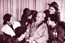 Bác Hồ trong lòng dân Tây Nguyên - Kỳ 1: Ký ức về những lần gặp Bác