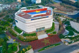 Phát động chiến dịch “phủ đỏ không gian” mừng ngày thống nhất 30/4