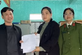 Cô gái trả lại 1,7 tỉ đồng cho người chuyển khoản nhầm