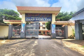 Đắk Lắk yêu cầu làm rõ việc phụ huynh "tố" 2 thầy giáo dạy thêm môn... võ