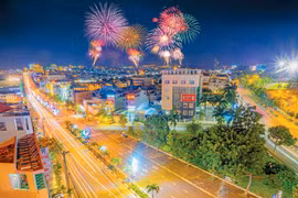 Trách nhiệm nêu gương và bài học vì dân vì nước của cán bộ, đảng viên