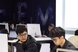 Tuyển sinh đại học: Bộ GD-ĐT đặt tiêu chuẩn đầu vào ngành vi mạch bán dẫn