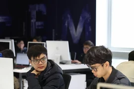 Tuyển sinh đại học: Bộ GD-ĐT đặt tiêu chuẩn đầu vào ngành vi mạch bán dẫn