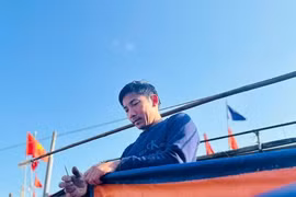 Chuyện về những ngư dân xem 'thuyền là giường, biển là nhà'