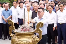 Hội Nhà báo Việt Nam về nguồn tại Thái Nguyên