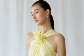 Đi làm, xuống phố đều đẹp với 5 gợi ý váy dáng dài