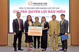 Hanwha Life Việt Nam chi trả hơn 1,6 tỷ đồng cho 4 khách hàng tại Gia Lai