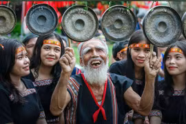 Chú trọng giáo dục quyền con người