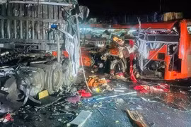 Nguyên nhân ban đầu vụ tai nạn khiến 6 người tử vong ở Sơn La: Lái xe khách không làm chủ tốc độ