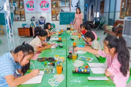 Mở lối vào thế giới sắc màu