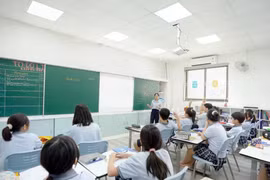 Bộ GD-ĐT đề xuất bỏ bằng tốt nghiệp THCS, hỗ trợ cơ sở vật chất cho trường tư