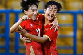 AFC gửi quà đặc biệt đến VFF và đội U.17 nữ Việt Nam