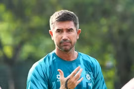 Vòng 7 V-League: Huyền thoại Liverpool ra mắt ở 'đại chiến' Hà Nội - Ninh Bình