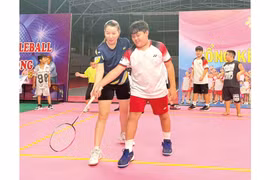 Nhen phong trào cầu lông ở Ayun Pa