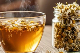 5 loại trà thảo mộc giúp hạ huyết áp an toàn