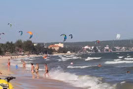 Bình Thuận - Lâm Đồng hứa hẹn bùng nổ sản phẩm du lịch 'biển và hoa'