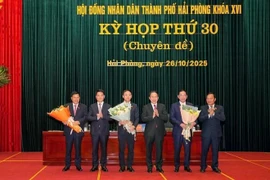 Phê chuẩn kết quả bầu 2 Phó Chủ tịch UBND thành phố Hải Phòng