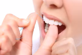 Thử nghiệm thành công tiêm chủng vắc xin bằng tăm chỉ nha khoa