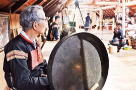 Khoảng lặng cồng chiêng - Kỳ 1: Nỗi lo từ người giữ nhịp