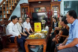 Nhớ tháng 5 Điện Biên