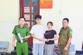 Nhặt được 37 triệu đồng, nam sinh trả lại cho người đánh rơi