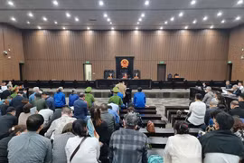 Cựu phó chủ tịch tỉnh đánh bạc 7 triệu USD bị tuyên hơn 3 năm tù