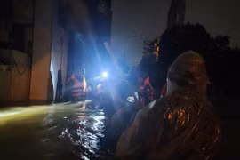 Thủ tướng quyết định hỗ trợ khẩn cấp 350 tỷ đồng cho TP. Huế, Quảng Trị, Quảng Ngãi khắc phục thiệt hại mưa lũ