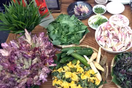 Bông giờ... “quơ” Nẫu!