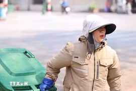 Thời tiết ngày 19/4: Nhiều khu vực nắng nóng gay gắt, có nơi trên 37 độ C